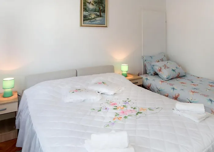 Ariana By Interhome Krnica